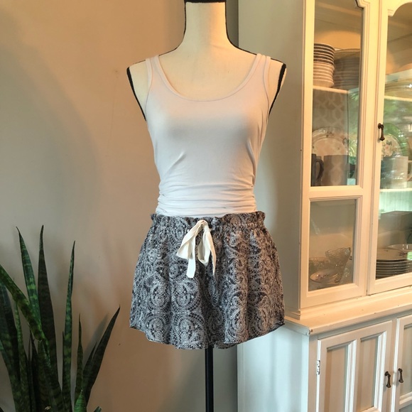 Wilfred Pants - Silk shorts with ribbon tie NEW